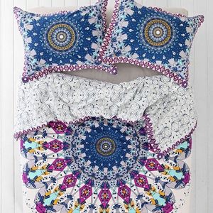 UO Magical Thinking Luna Duvet Cover QUEEN/FULL